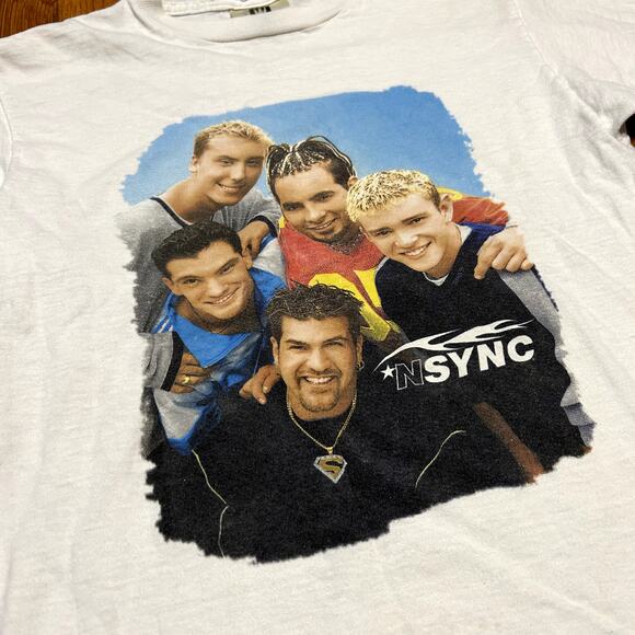NSYNC Winterland Tag Tee Youth Size Medium Band Graphic Y2K Boy Band - Picture 2 of 5